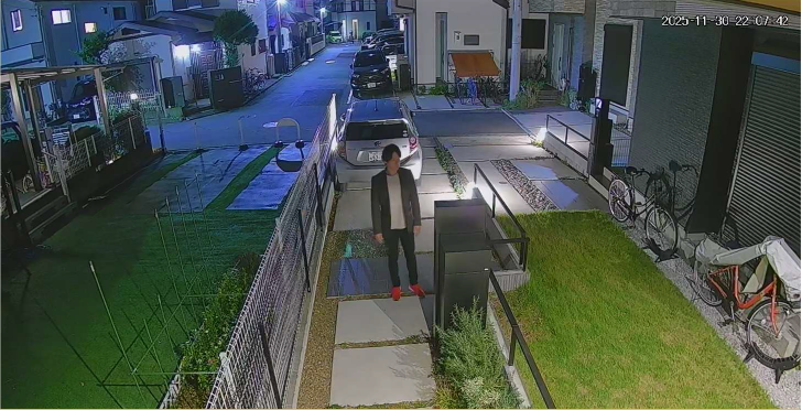 AIカラーカメラ映像：夜間もフルカラー